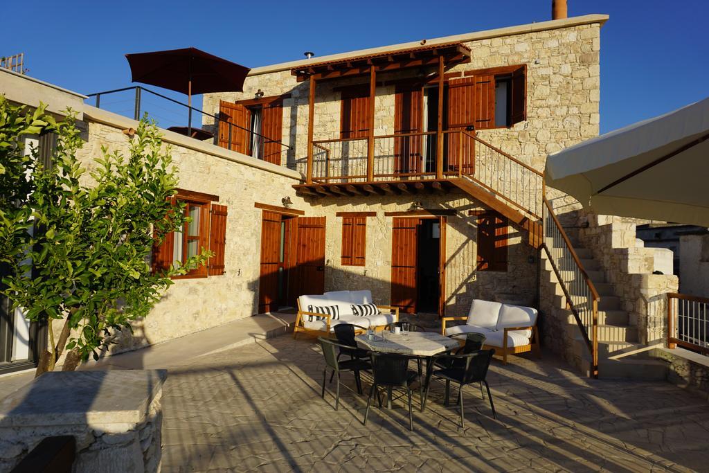 Marmaras Hotel Lysos Bagian luar foto
