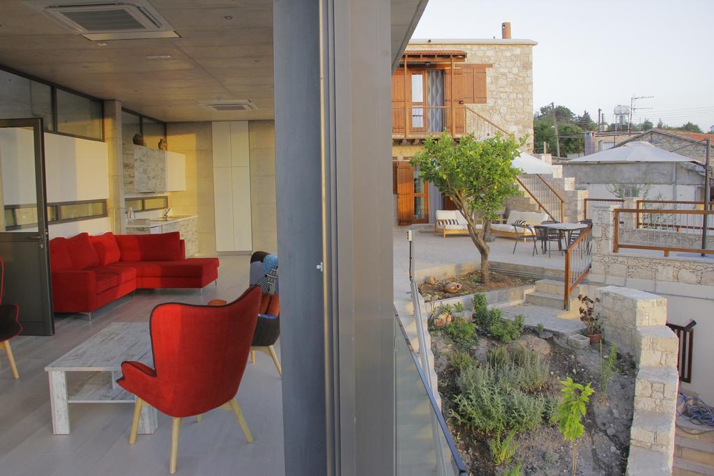 Marmaras Hotel Lysos Bagian luar foto